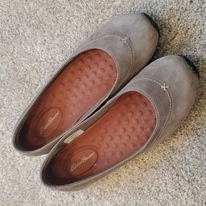 Eddie Bauer flats